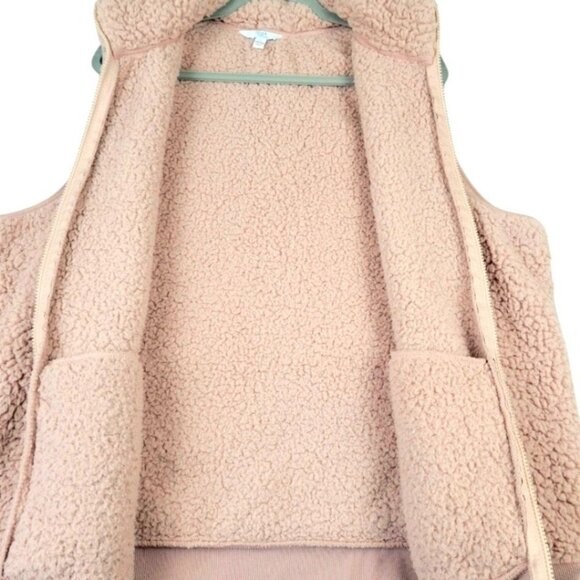 Womens plus 1X Time and Tru winter super cozy pink plush sherpa full zipper vest - Picture 5 of 12